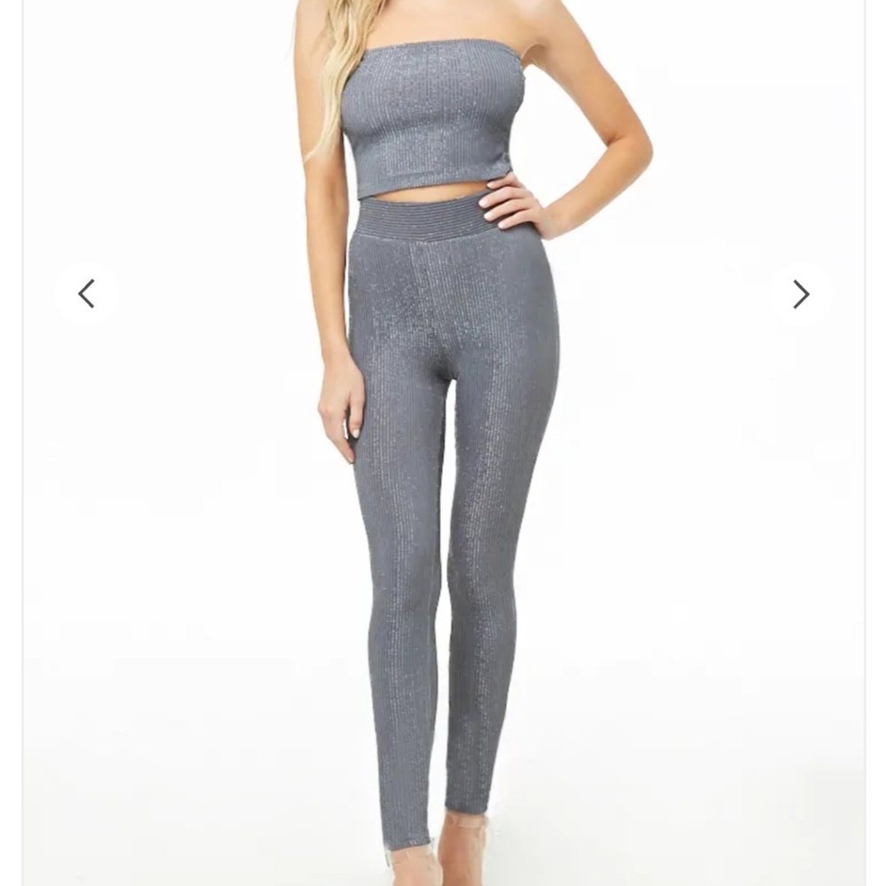 Metalic Silver Ribbed Glitter Leggings